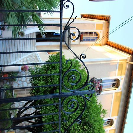 Villa Mon Reve Apartements Nice Buitenkant foto